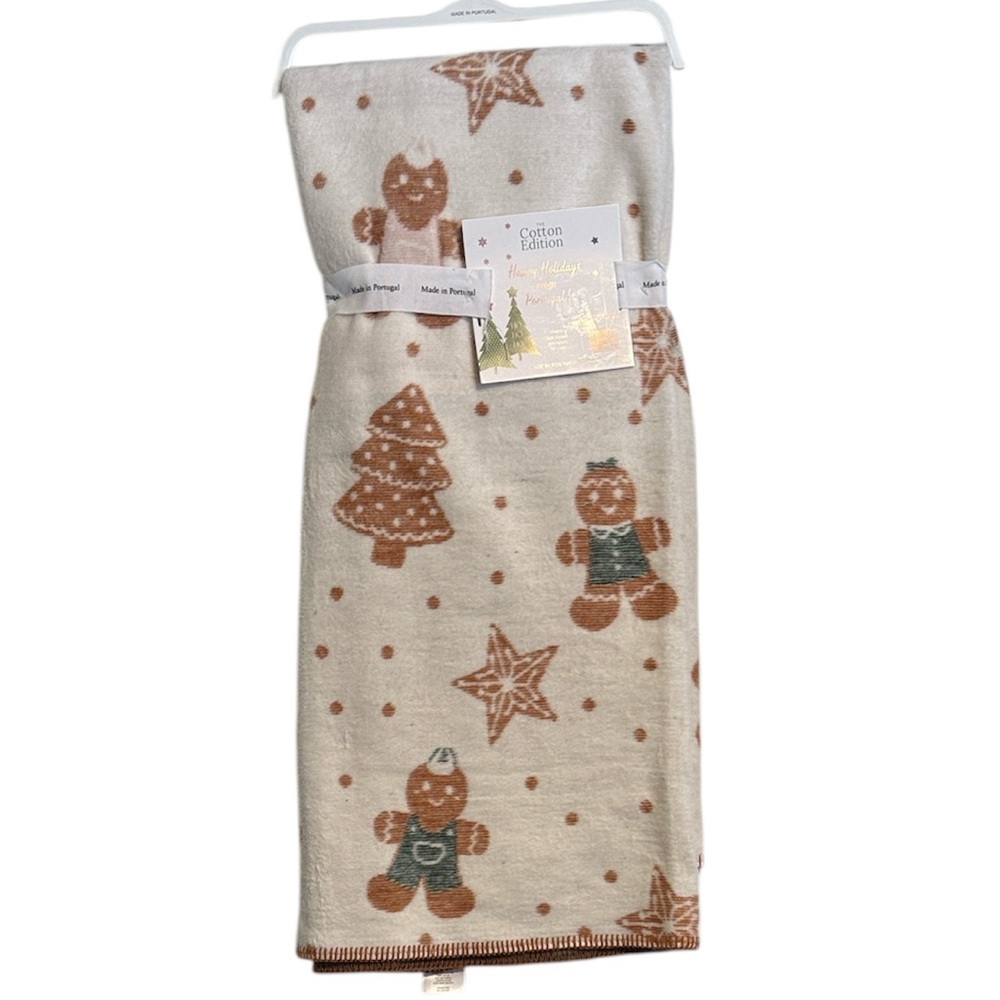 The Cotton Edition Gingerbread Print 50”x60” Blanket Made in Portugal NWT
